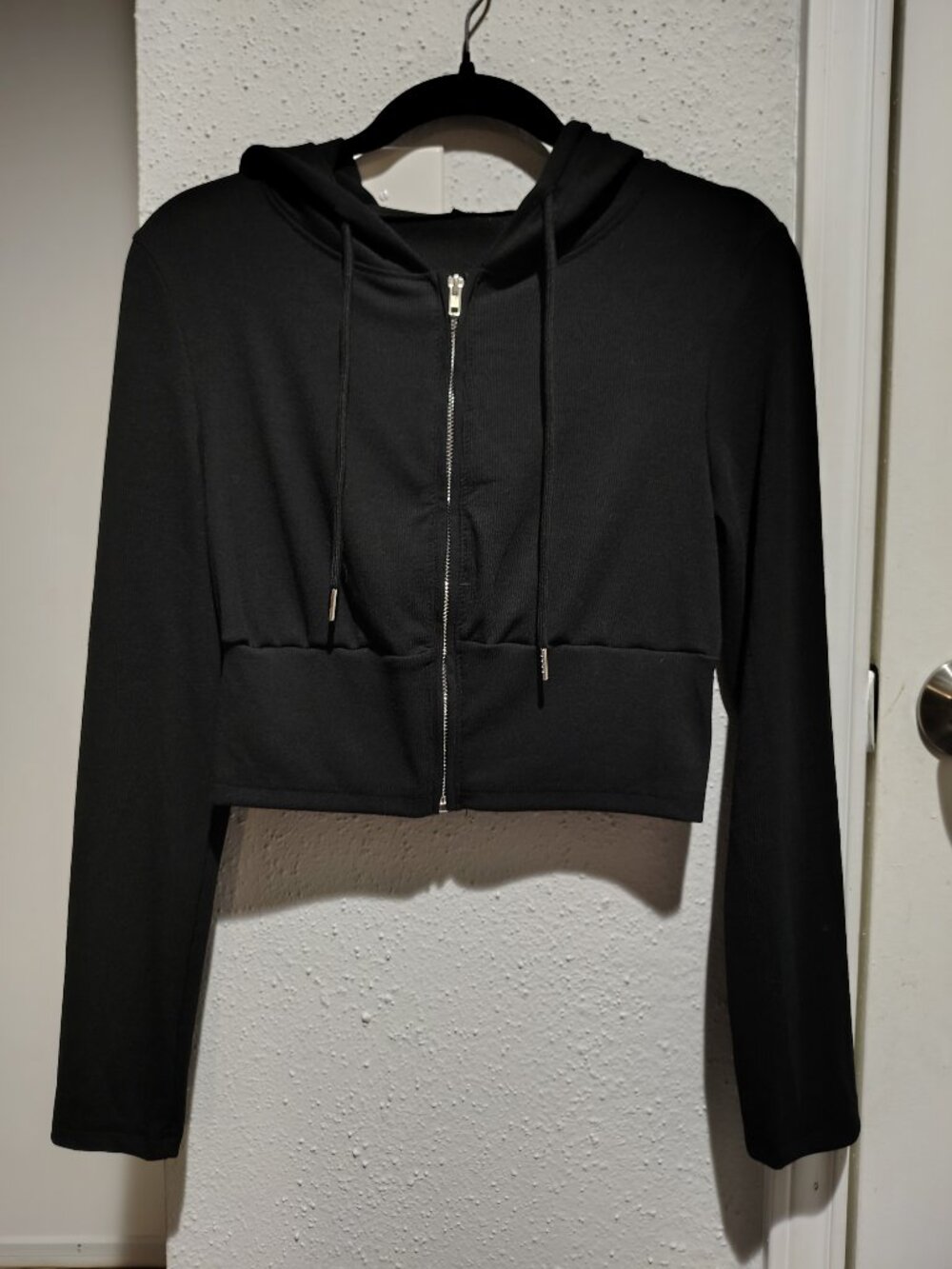 SHEIN Cropped Black Hoodie